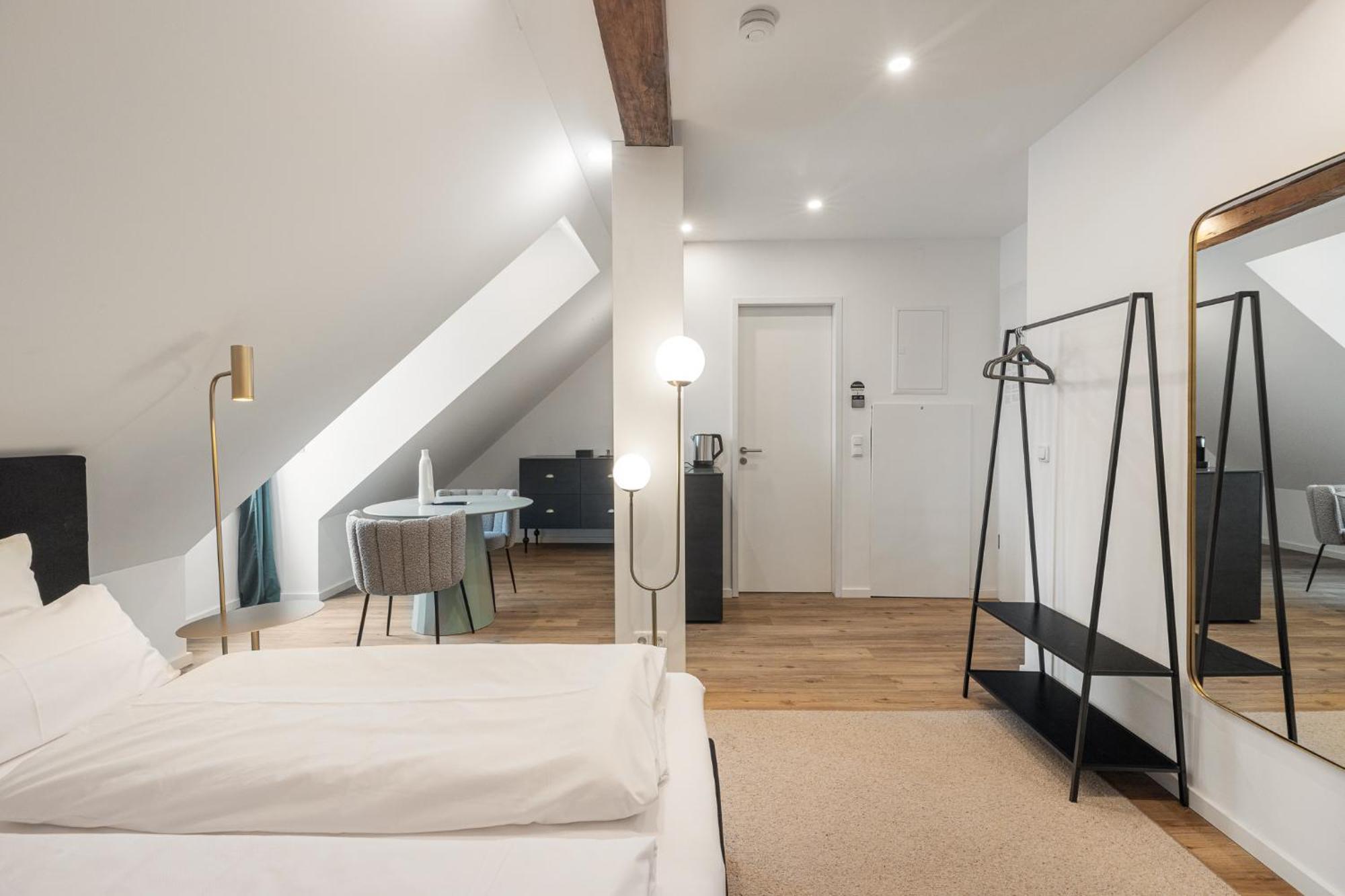 ميونيخ Kalm Stay - A Design Aparthotel الغرفة الصورة