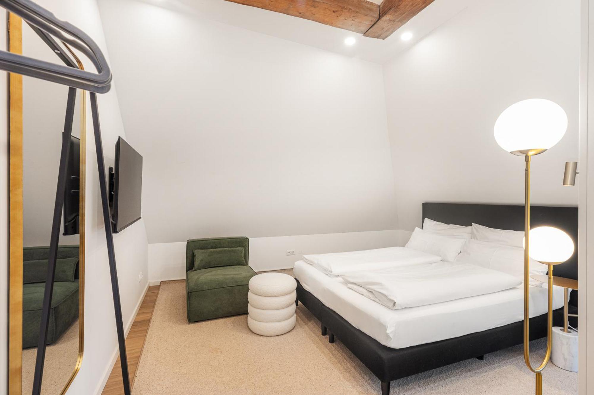 ميونيخ Kalm Stay - A Design Aparthotel الغرفة الصورة